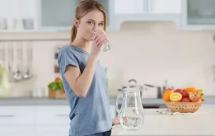 A necessidade de beber água na dieta